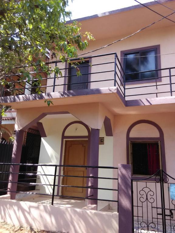 Guitar Home Stays Candolim Kültér fotó